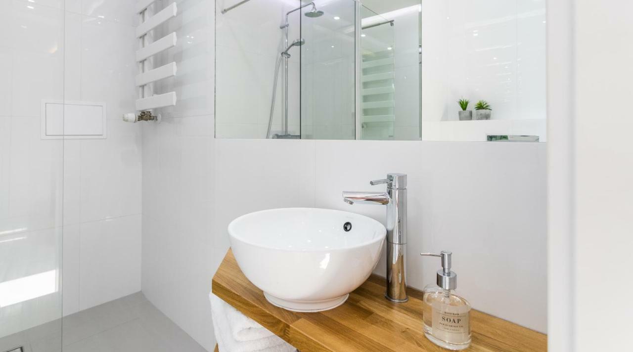 Terminal Krakow - Studio Apartments Next To The Main Square エクステリア 写真